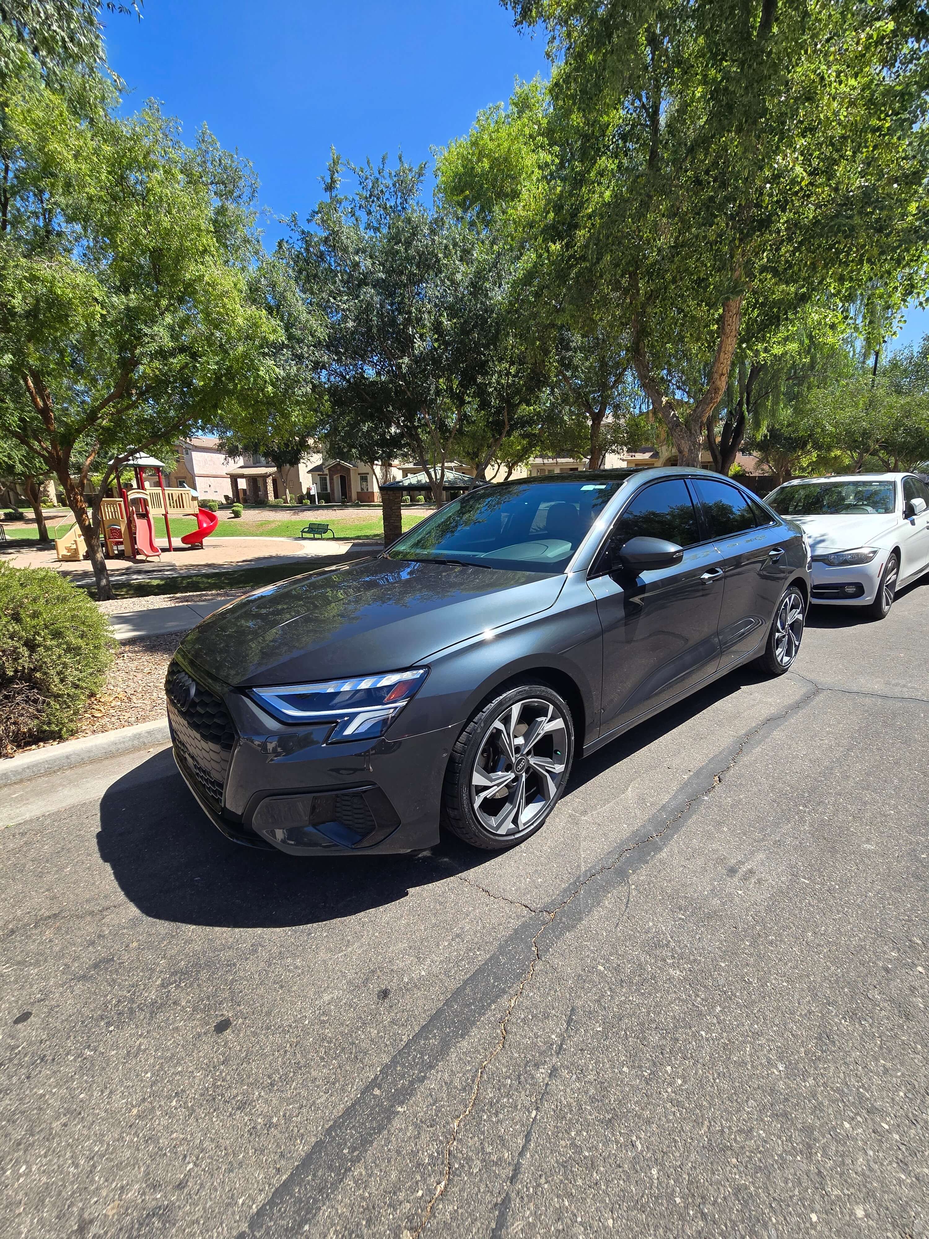 gray-audi-exterior-detailing